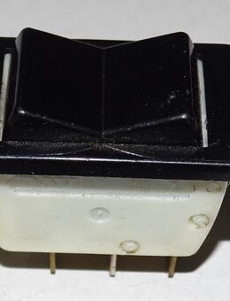 Kippschalter Wippschalter MB DAV 4048 6A 250V 3 Positionen 6polig - Spraitbach