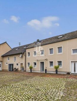 Ideal für große Familien & Mehrgenerationen – kernsaniertes Haus mit Hof und Scheune - Landscheid