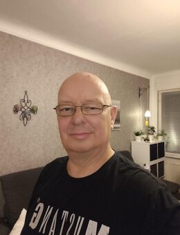 Ich suche eine nette Frau für eine Beziehung - Berlin Lichtenberg