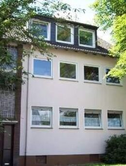 ca. 65 qm unrenovierte 3,5 Raum EG-Wohnung mit Terrasse in Essen-Kray gerne an Handwerker abzugeben - Essen