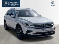 VW Tiguan, 1.5 TSI Elegance, Jahr 2023 - Amelinghausen