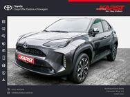 Toyota Yaris Cross, 1.5 l Team Deutschland, Jahr 2022 - Köln