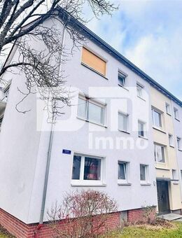 Etagenwohnung mit Balkon, Kellerraum und Garage in hervorragender Lage - Kassel