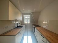 **ERSTBEZUG NACH MODERNISIERUNG** attraktive 3-Zimmer Wohnung mit EBK und Balkon - Heidenau (Sachsen)