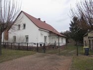 Wassergrundstück mit Wohnhaus & NG & Carport direkt am Seesauer Fließ - Vetschau (Spreewald)