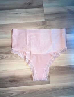 Victoria‘s Secret String Shape Wear Spitzen Thong L Neu mit Etikett - Hamburg