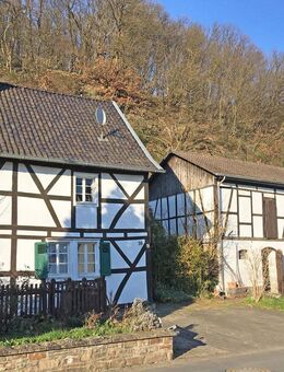 Gemütliches Fachwerkhaus mit Nebengebäude - Eitorf