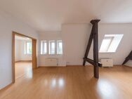 individuelle 3-Zimmer Dachgeschosswohnung mit Einbauküche - Magdeburg