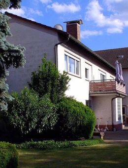 Mehrgenerationen Haus! 2 Fam. Haus + Einfamilienhaus auf einem großem Grundstück, 3 Garagen, vielen Stellplätzen in Büttelborn/ Klein-Gerau! - Büttelborn