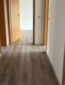 schöne 2-Zimmer- Wohnung, Aufzug - Chemnitz