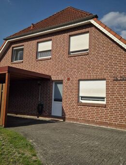 exklusive DHH m. Carport in gewachsener Siedlung im Saterland / OT Sedelsberg - Saterland
