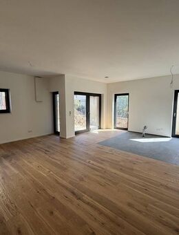 TRIER - Zewen - Moderne, barrierefreie Neubauwohnung im Herzen von Trier-Zewen - Trier