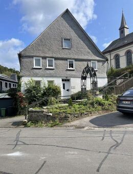 Haus mit viel Potential im Herzen von Oedingen - Lennestadt