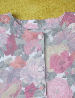 Original VINTAGE * Aquarell * Romantik * Rosen * Blumen * Blüten * DESIGNER * Langarm * Longsleeve * T- Shirt * Gr. 38- 40/ S- M * bunt * Pastell * - Riedlingen