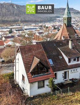 360° | Zweifamilienhaus in Aussichtslage von Albstadt zum Wachküssen - Albstadt