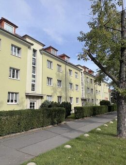 Single-Wohnung mit Balkon - Dresden