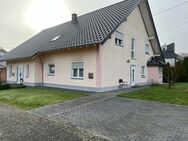 Traumhaftes Einfamilienhaus mit Einliegerwohnung und Garage in guter Lage von Sessenhausen - Sessenhausen