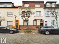 Drei-Familienhaus mit Garten und Garage in Mundenheim! - Ludwigshafen (Rhein)