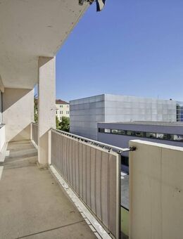 Blick über die Dächer Neuhausens - 3-Zimmer-Wohnung - Whg 12 - München