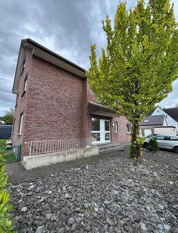 Großzügige Erdgeschosswohnung mit Garten in verkehrsberuhigter und kinderfreundlichen Wohnlage - Gütersloh