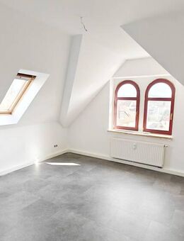 große Dachgeschoßwohnung im attraktiven Wohngebiet - Zittau