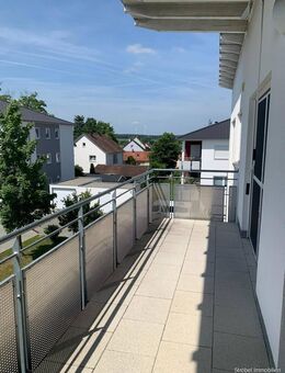 Gemütliche DG-Wohnung inkl. EBK und Stellplatz im schönen Uffenheim zu vermieten - Uffenheim