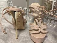 Beige Glitzer High Heels von sexy curvy Latina - München