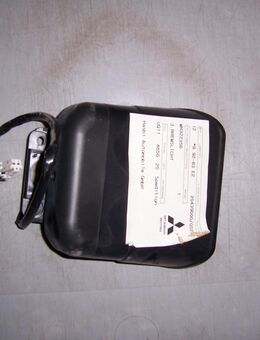MR322356 3. Bremsleuchte Mitsubishi Lancer Kombi - Hannover Vahrenwald-List