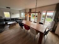 Gute, ruhige Lage, EFH mit 5 Zi, EBK, gr. Terrasse, 1 Garage + 1 Stellplatz, 91452 Wilhermsdorf - Wilhermsdorf