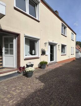 Wohn- und Geschäftshaus in Altkloster - Buxtehude