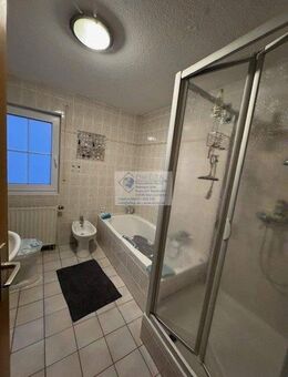 Vermietete 4 Zi ETW im 2 Stock mit Balkon - Bad Zwesten