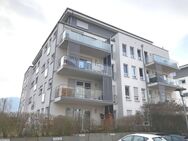 Schicke und moderne Eigentumswohnung mit Terrasse, Gartenanteil und Außenstellplatz in Jena - Jena