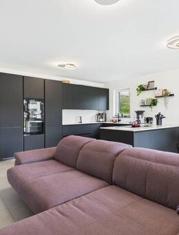 ATTRAKTIVE NEUBAUWOHNUNG MIT GARTEN UND GARAGE IN TOP LAGE! - Merzig
