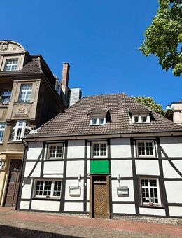 INVESTOREN AUFGEPASST: 3 HÄUSER MIT 5 WOHNUNGEN, 2 LADENLOKALEN UND RESTAURANT !!! - Hagen (Stadt der FernUniversität)