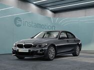 BMW 320, e Limousine M Sport Ambiente, Jahr 2021 - München