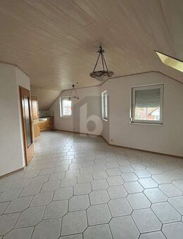 VIEL PLATZ FÜR DIE GANZE FAMILIE - Frontenhausen