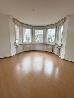 Helle und großzügig geschnittene 4-Zimmerwohnung sucht neuen Mieter! - Geislingen (Steige)