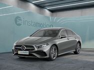 Mercedes A 200, , Jahr 2023 - München