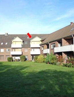 Top-Lage: Schöne 2-Zimmer-Dachgeschosswohnung mit PKW-Garage in Friedrichskoog-Spitze - Friedrichskoog