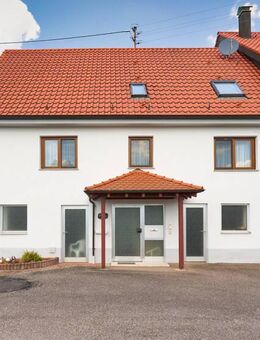 Zuhause im Grünen Charmante Doppelhaushälfte mit großem Grundstück und vielfältigem Potenzial - Wüstenrot