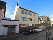 Gemeindehaus mit zwei Wohnungen und potenzieller Nutzfläche - Röthenbach (Pegnitz)