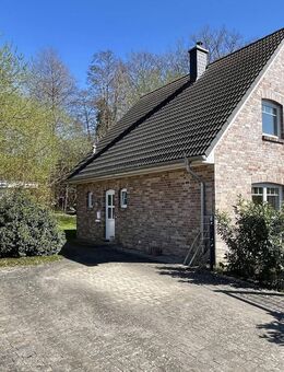 Junges Haus mit moderner effizienter Haustechnik - Neuenkirchen-Vörden