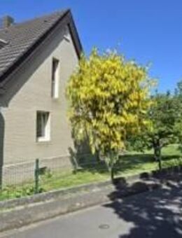 Wunderschönes Eckgrundstück mit großem Wohnhaus zu verkaufen - Dortmund