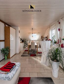 Charmante 3-Zimmer-Dachgeschosswohnung in ruhiger Lage von Plüderhausen - Plüderhausen