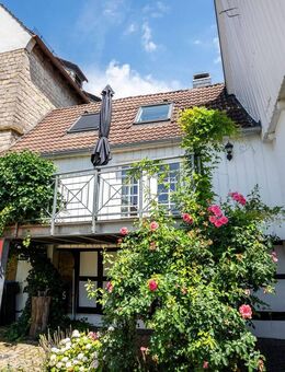 KEINE KÄUFERPROVISION Toll sanierter Fachwerktraum im Zentrum von Oerlinghausen - Oerlinghausen