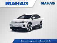 VW ID.4, Pro Performance Wärmepumpe CCS NaviPro IQ Light Alu21NarvikBLACK, Jahr 2023 - München