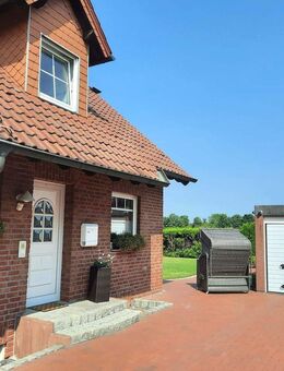 RESERVIERT - "Ein bezauberndes Zuhause!" Einfamilien-Doppelhaushälfte mit Garten, Garage und herrlichem Blick ins Grüne - Recklinghausen