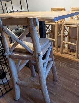 Bartisch plus Stühle in Echtholz - Unikat, stabil - Delve