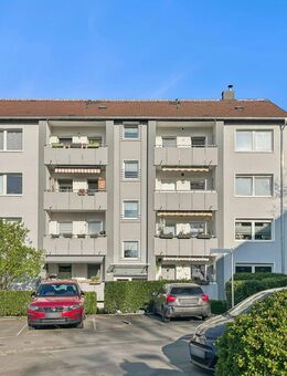 Helle und sehr gepflegte 4-Zimmer-Wohnung mit Balkon und Stellplatz in Bochum-Weitmar - Bochum