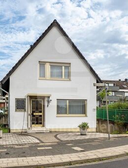 Perfekt für die Familie - freistehendes Einfamilienhaus in Bergheim Quadrath-Ichendorf! - Bergheim (Nordrhein-Westfalen)